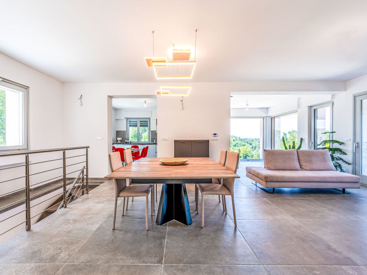 Villa Boscara à Soglio : 8 pers., jardin 5000 m² et spa - Photo 3