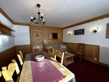 Appartement 3 pièces Les Menuires, pistes à 100 m, animaux admis : photo 3