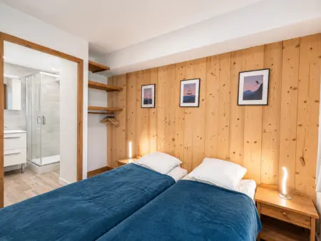 Triplex 6 pièces 10 pers. aux Menuires, pistes à 100 m et vue La Masse : photo 10