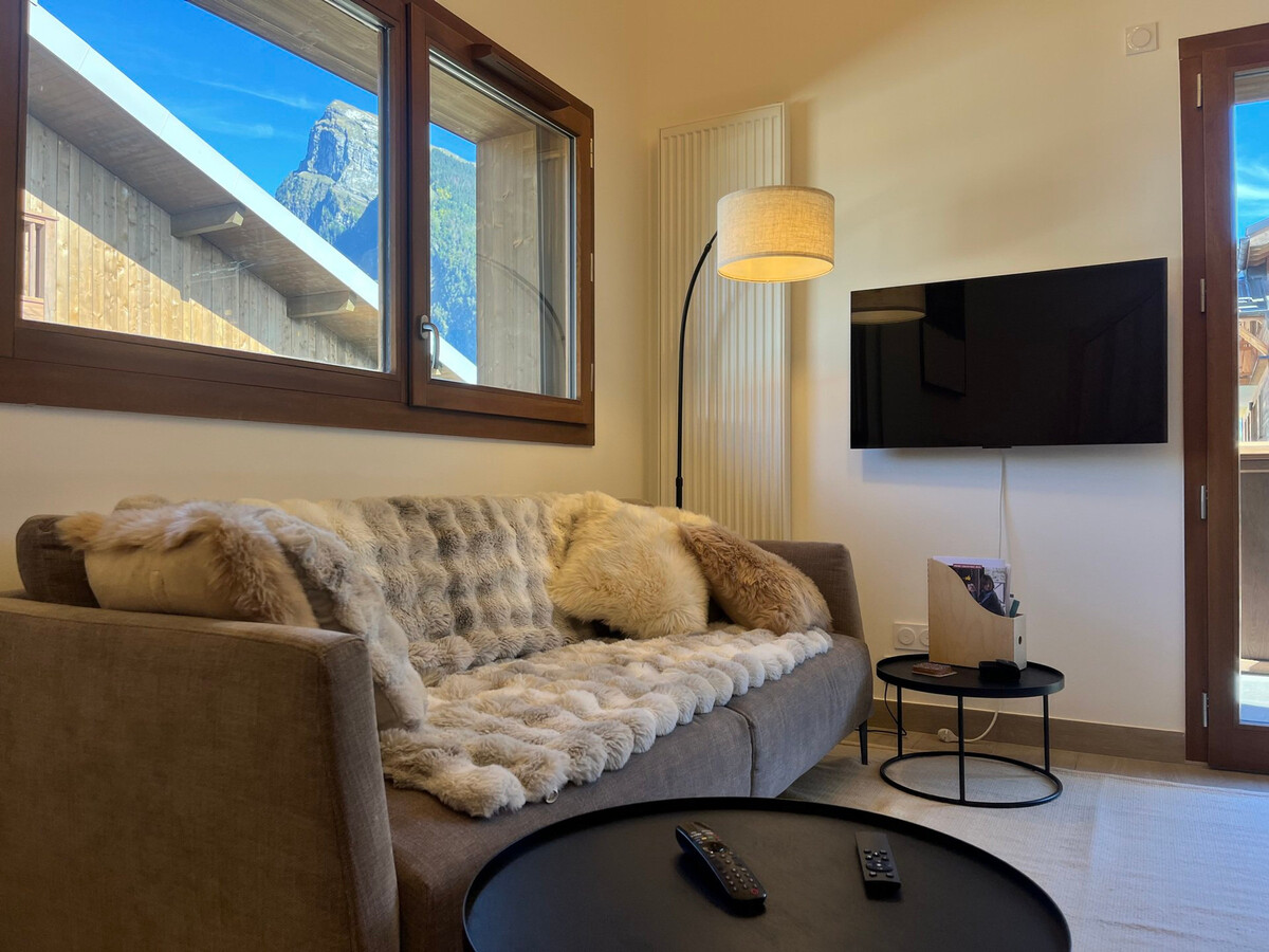Duplex 80m² vue vallée Giffre, centre Samoëns - Photo 2