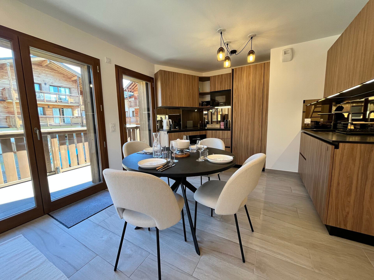 Duplex 80m² vue vallée Giffre, centre Samoëns - Photo 3