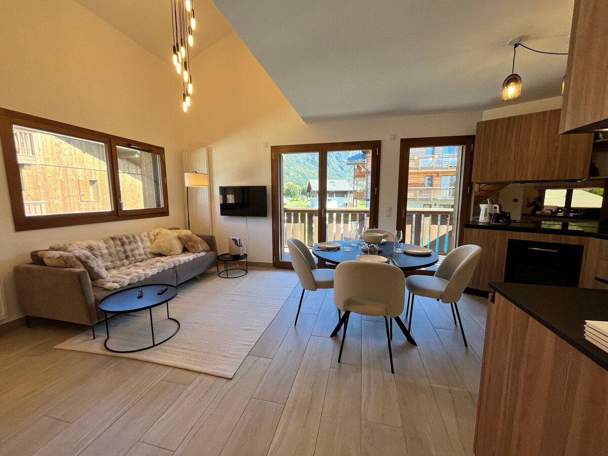 Duplex 80m² vue vallée Giffre, centre Samoëns - Photo 5