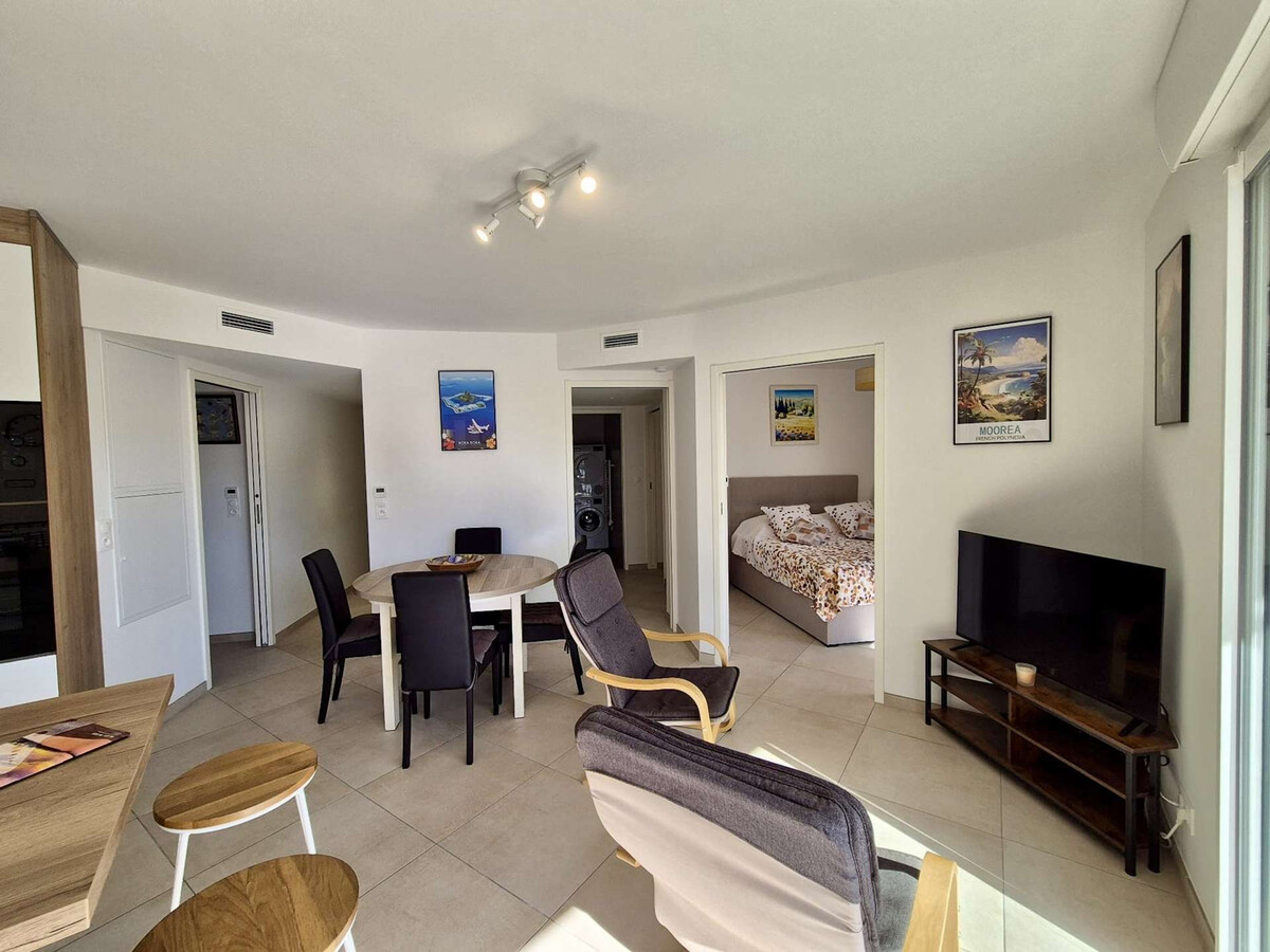 Appartement 3 chambres, terrasse 38 m², centre-ville Cavalaire - Photo 5