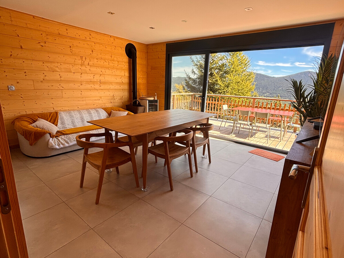 Chalet 100m² vue lac pour 8 – Les Angles - Photo 4