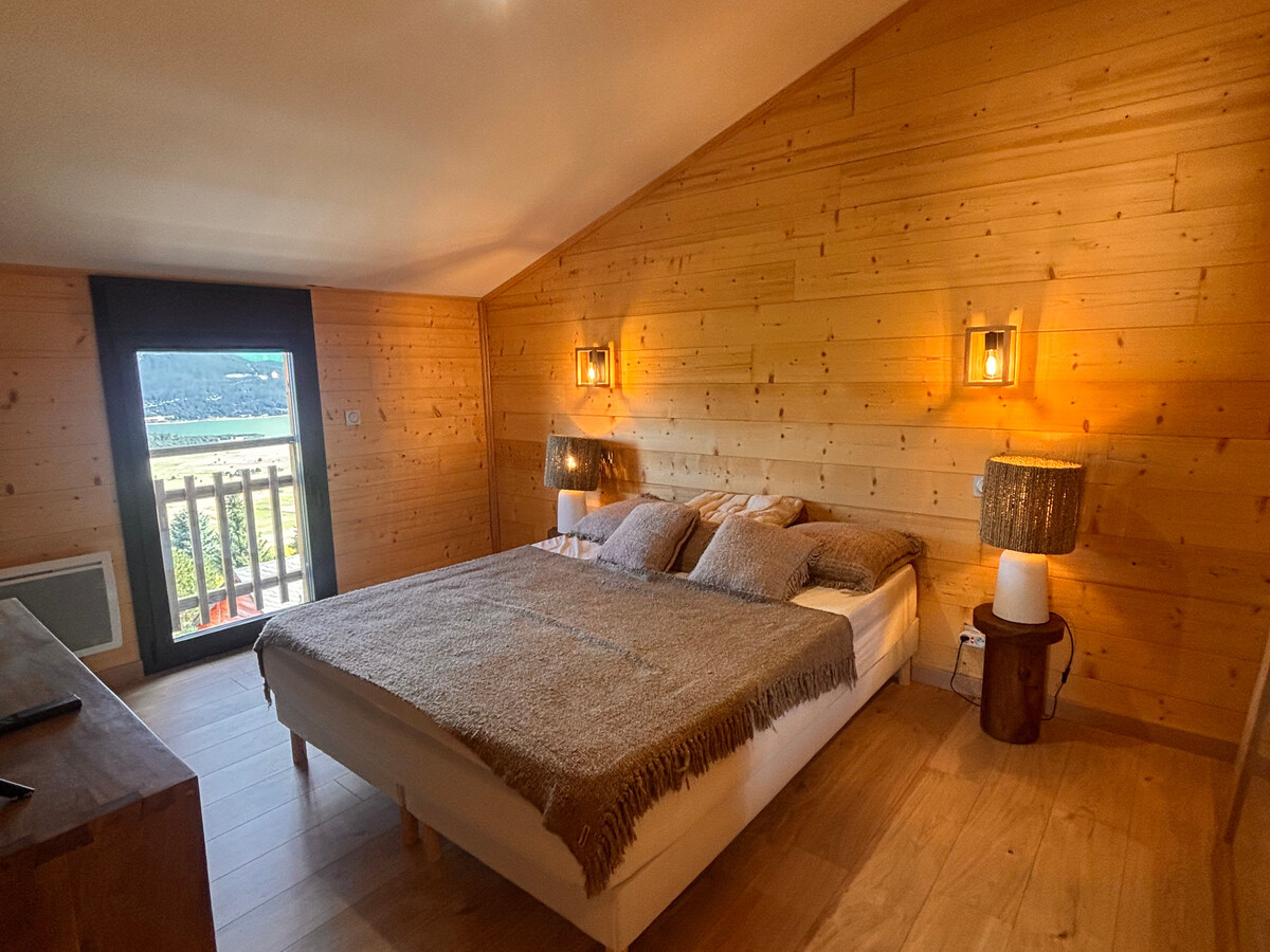 Chalet 100m² vue lac pour 8 – Les Angles - Photo 7