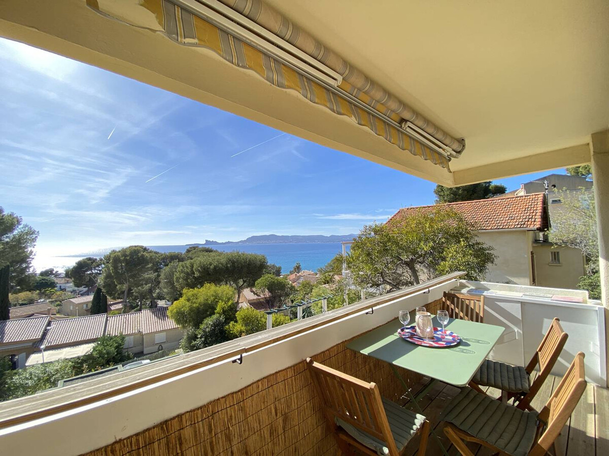 Appartement 4 pers à 300m de la mer avec jardin et vue baie - Photo 1