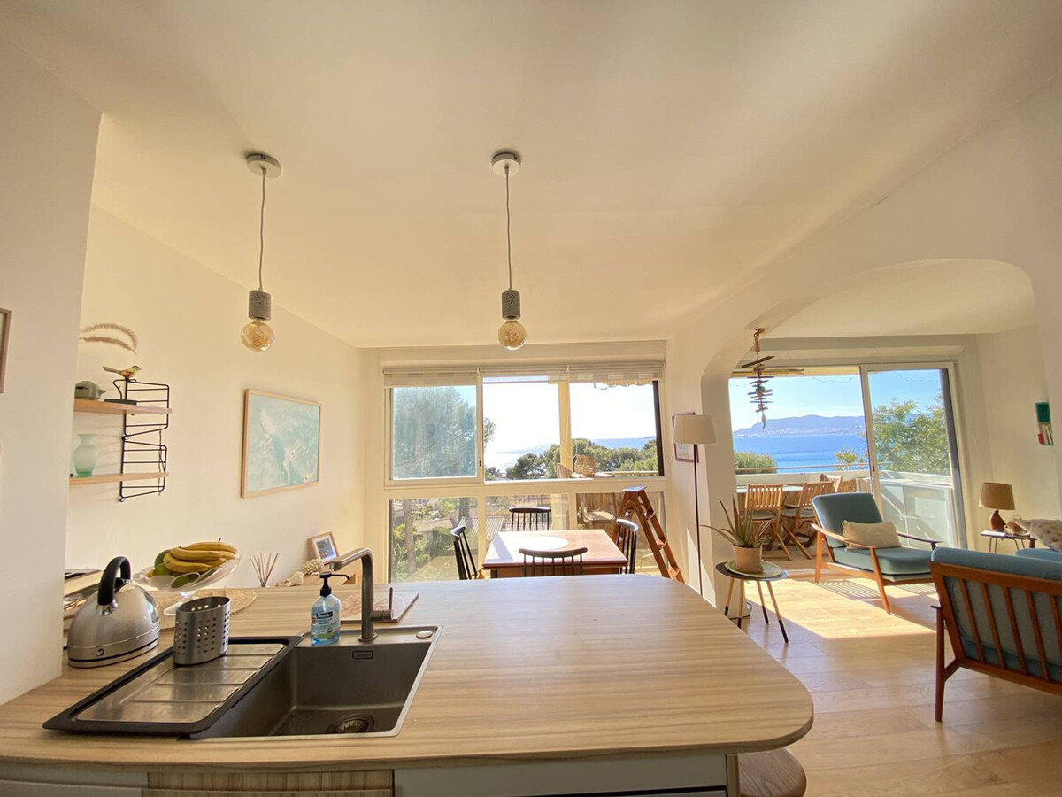 Appartement 4 pers à 300m de la mer avec jardin et vue baie - Photo 8