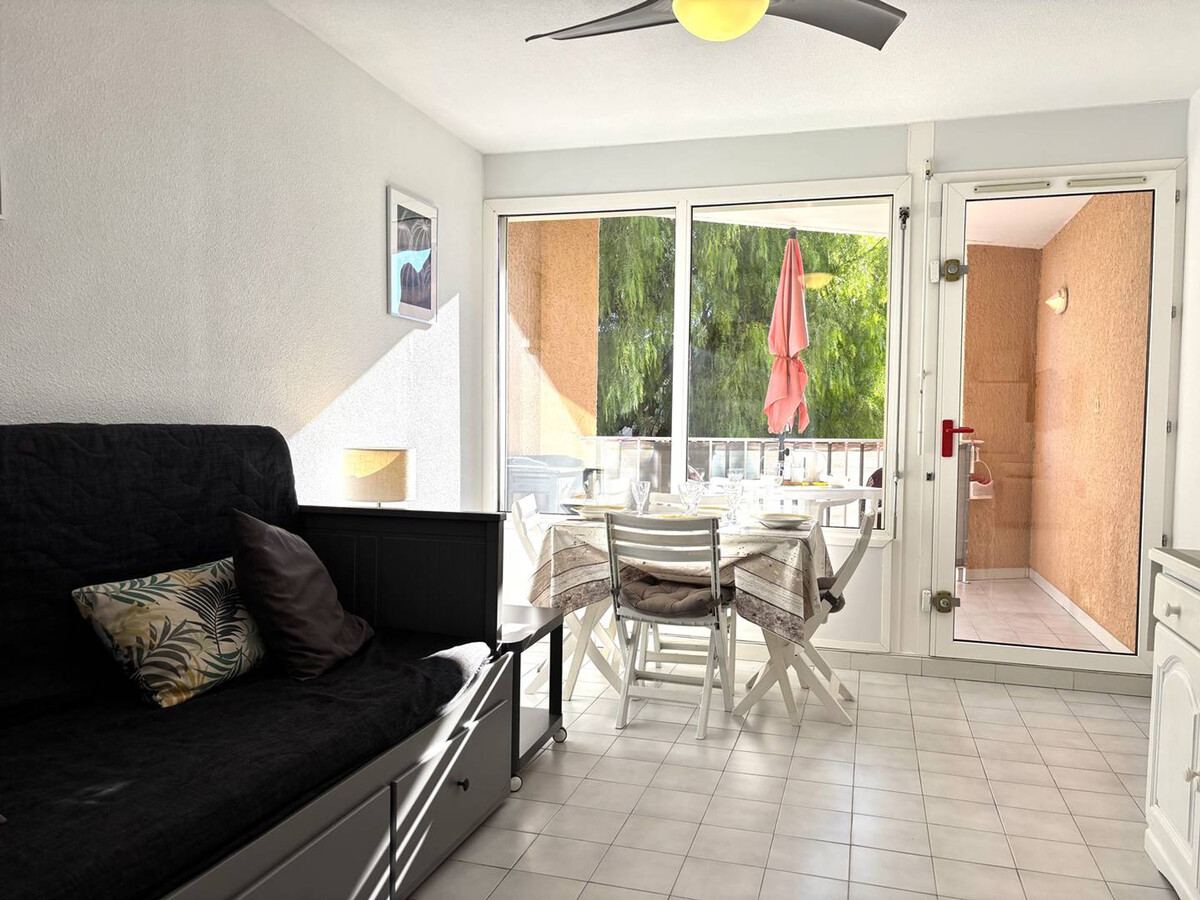 Studio cabine 4 pers. La Londe-les-Maures, balcon & parking - Photo 6