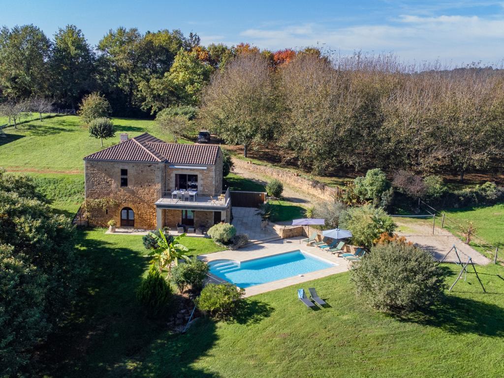 La Roque Haute, maison avec piscine à Mazeyrolles - Photo 3