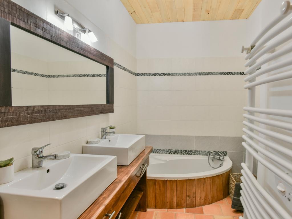 La Roque Haute, maison avec piscine à Mazeyrolles - Photo 18