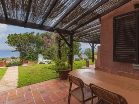 Villa 19 à Bonifacio : maison 60 m² à 60 m de la plage : photo 4