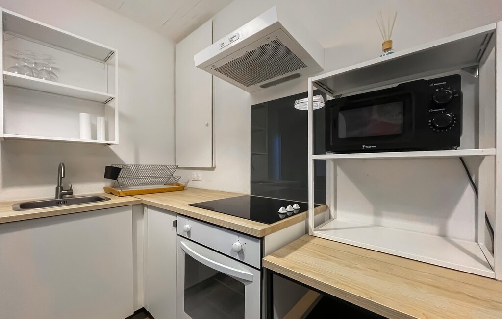 Maison jumelée 19e siècle avec spa, cour intérieure - Photo 9