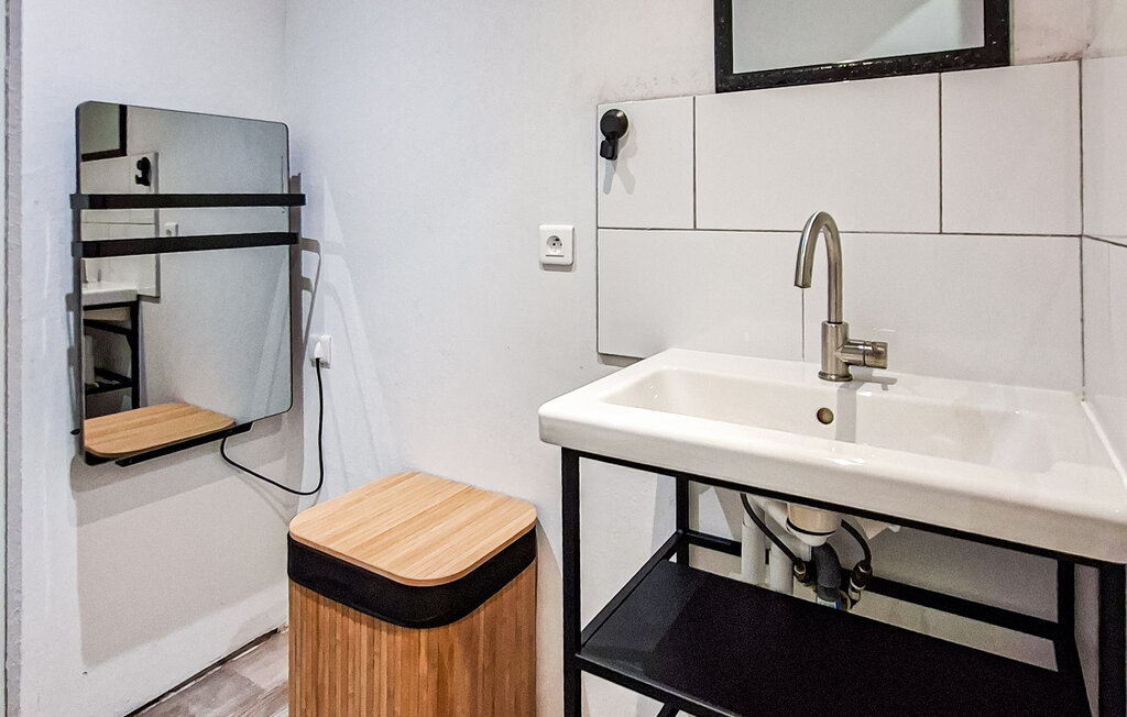 Maison jumelée 19e siècle avec spa, cour intérieure - Photo 16
