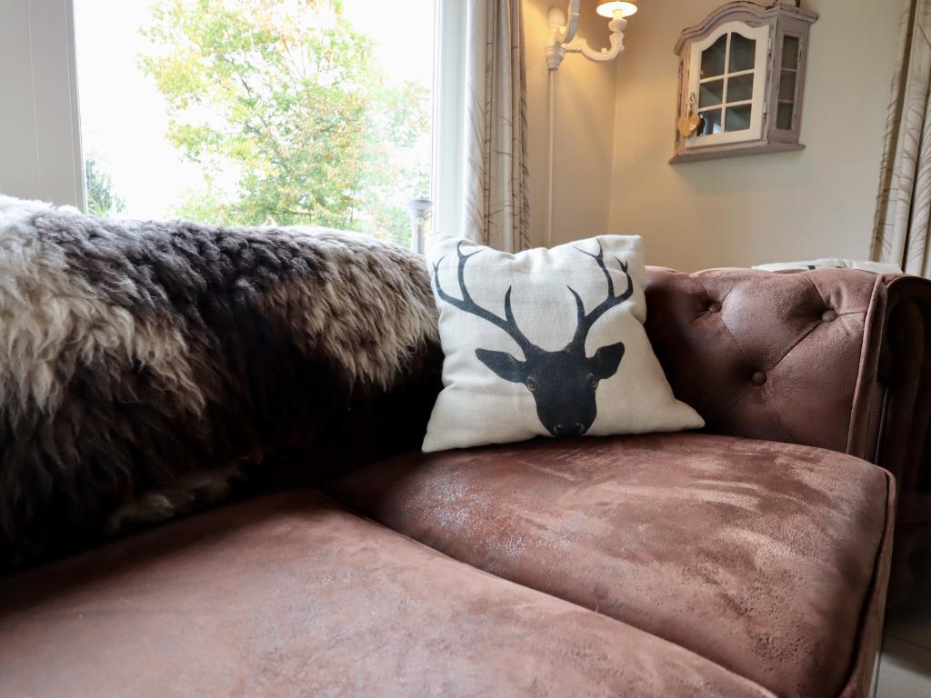 Coeur de Biche : maison avec jardin privé à Rendeux, BE - Photo 8