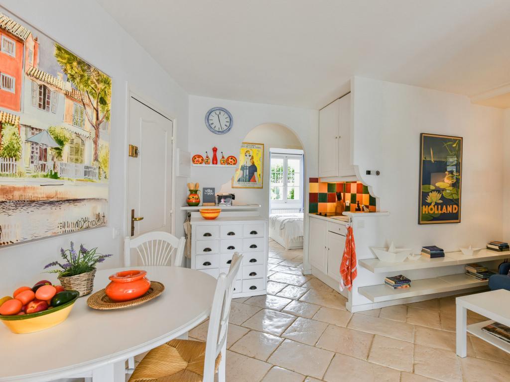 Arlore : Maison de pêcheur au bord de l'eau à Port Grimaud - Photo 8