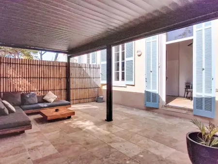 Appartement Villa Mireille à Tamaris, terrasse 70 m² : photo 8