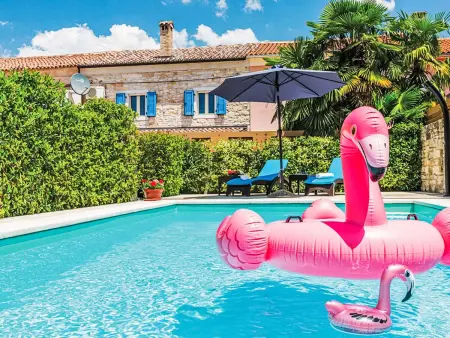 Marlen : maison avec piscine privée près de Rovinj