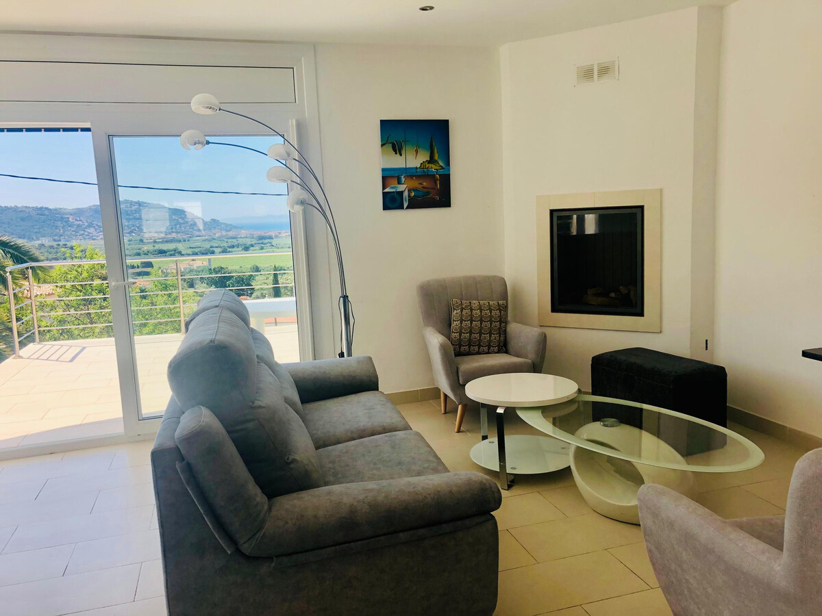 Villa 5 chambres Roses avec piscine débordement et vue mer - Photo 12