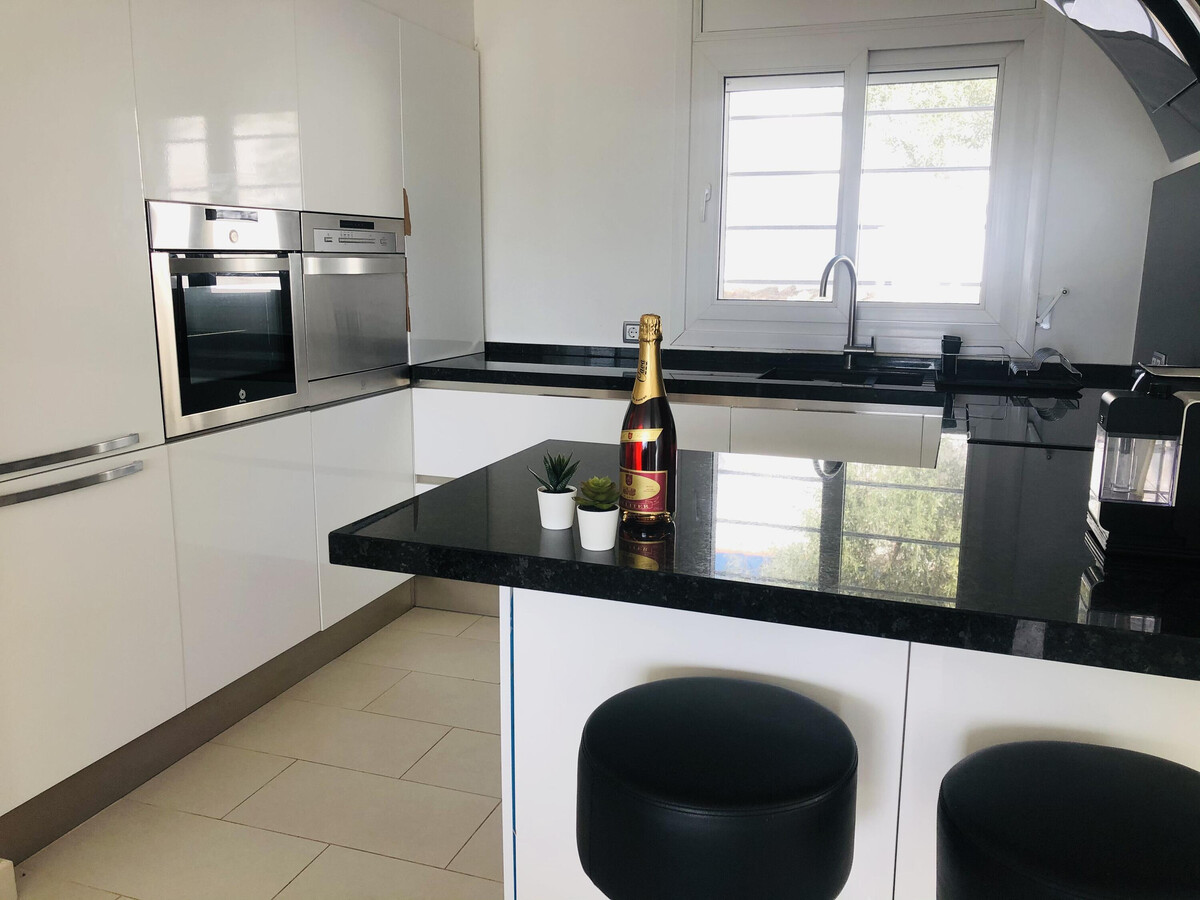 Villa 5 chambres Roses avec piscine débordement et vue mer - Photo 17