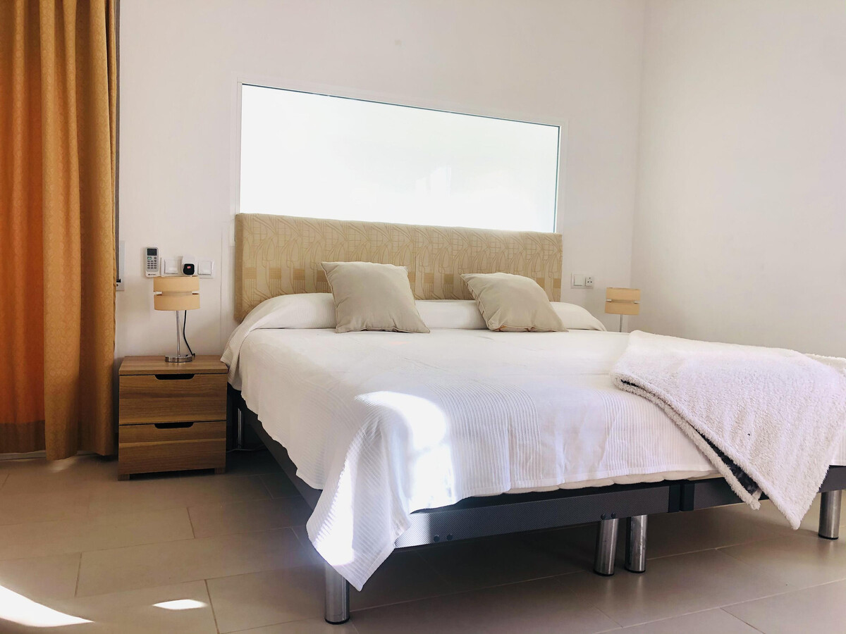 Villa 5 chambres Roses avec piscine débordement et vue mer - Photo 28