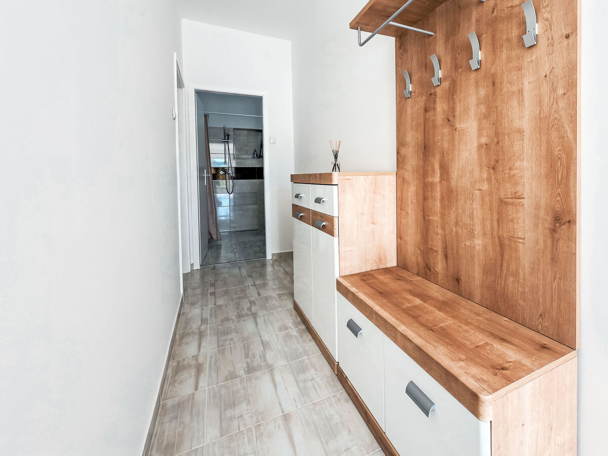 Maison Josip à 550 m de la plage, Starigrad-Paklenica - Photo 12