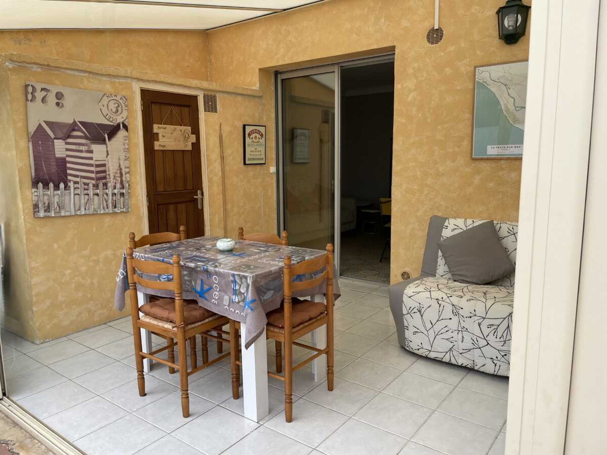 Maisonnette plain-pied avec cour à La Faute-sur-Mer - Photo 10
