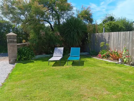 Gîte plain-pied avec terrasse, accès plage et GR223 : photo 4