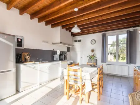 Gîte plain-pied avec terrasse, accès plage et GR223 : photo 6