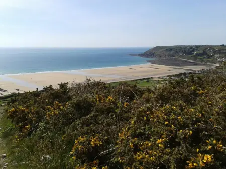 Gîte plain-pied avec terrasse, accès plage et GR223 : photo 18
