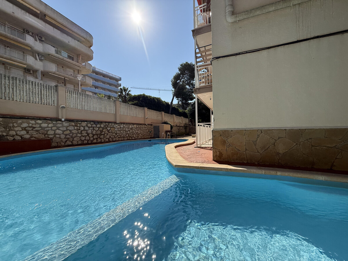 Appartement Van Gogh - 2 chambres, piscine, WiFi à Salou - Photo 1