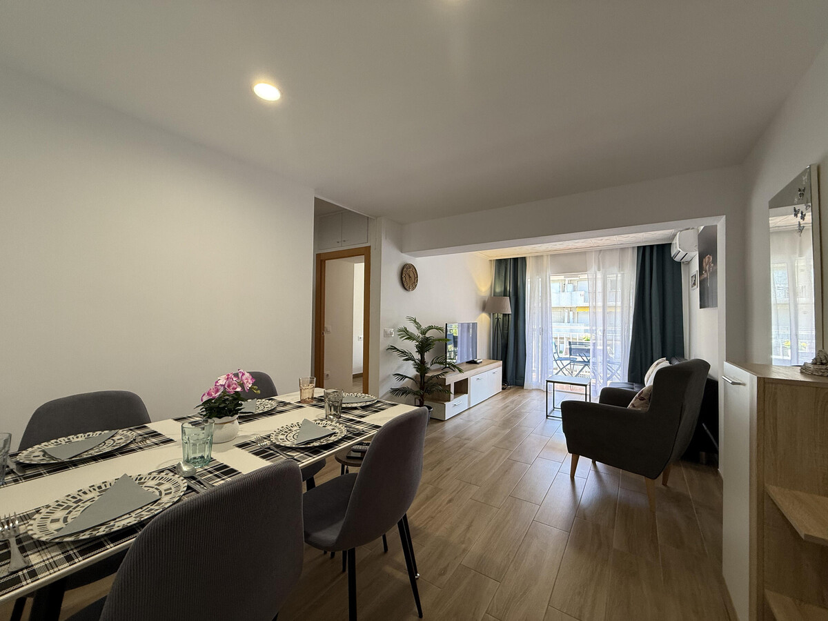 Appartement Van Gogh - 2 chambres, piscine, WiFi à Salou - Photo 5