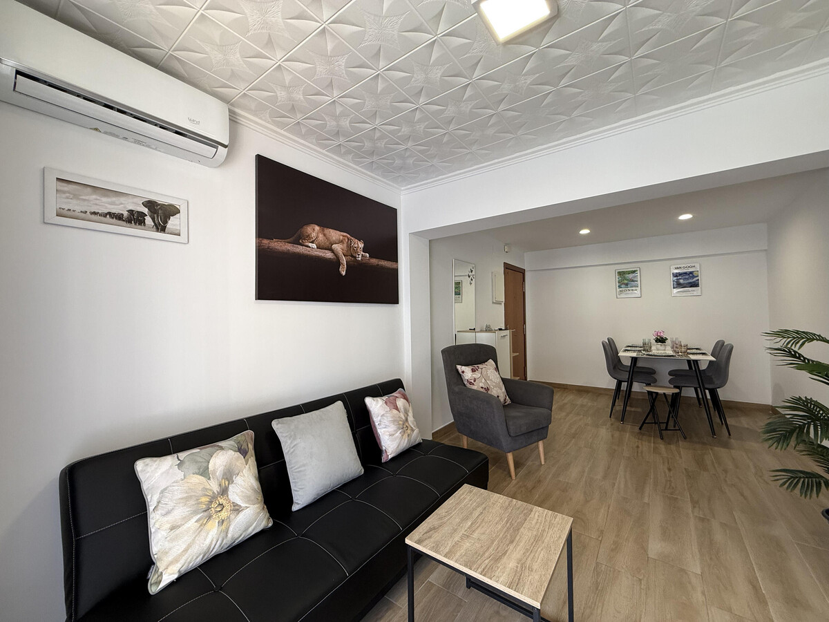 Appartement Van Gogh - 2 chambres, piscine, WiFi à Salou - Photo 11