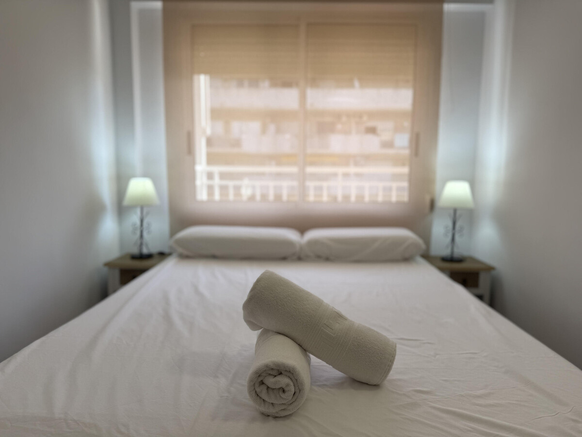 Appartement Van Gogh - 2 chambres, piscine, WiFi à Salou - Photo 15