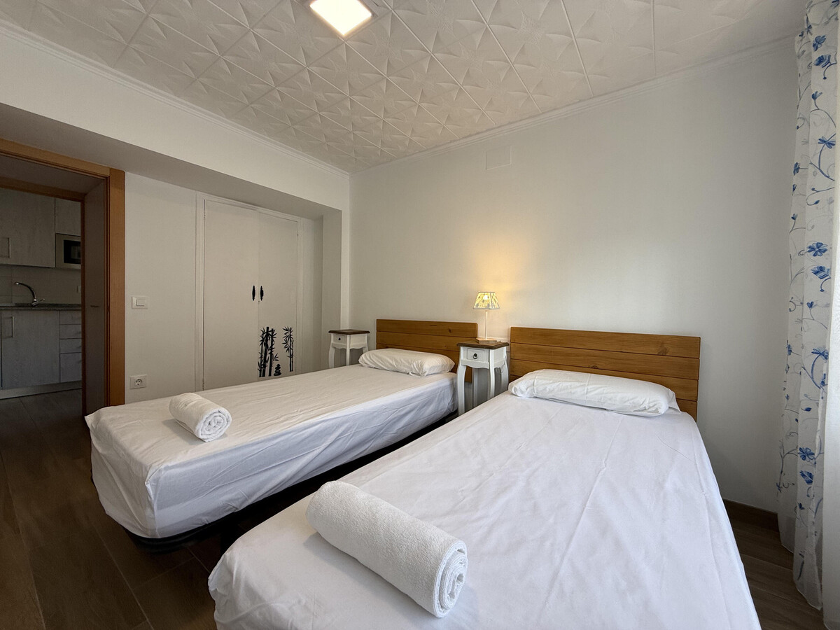 Appartement Van Gogh - 2 chambres, piscine, WiFi à Salou - Photo 18