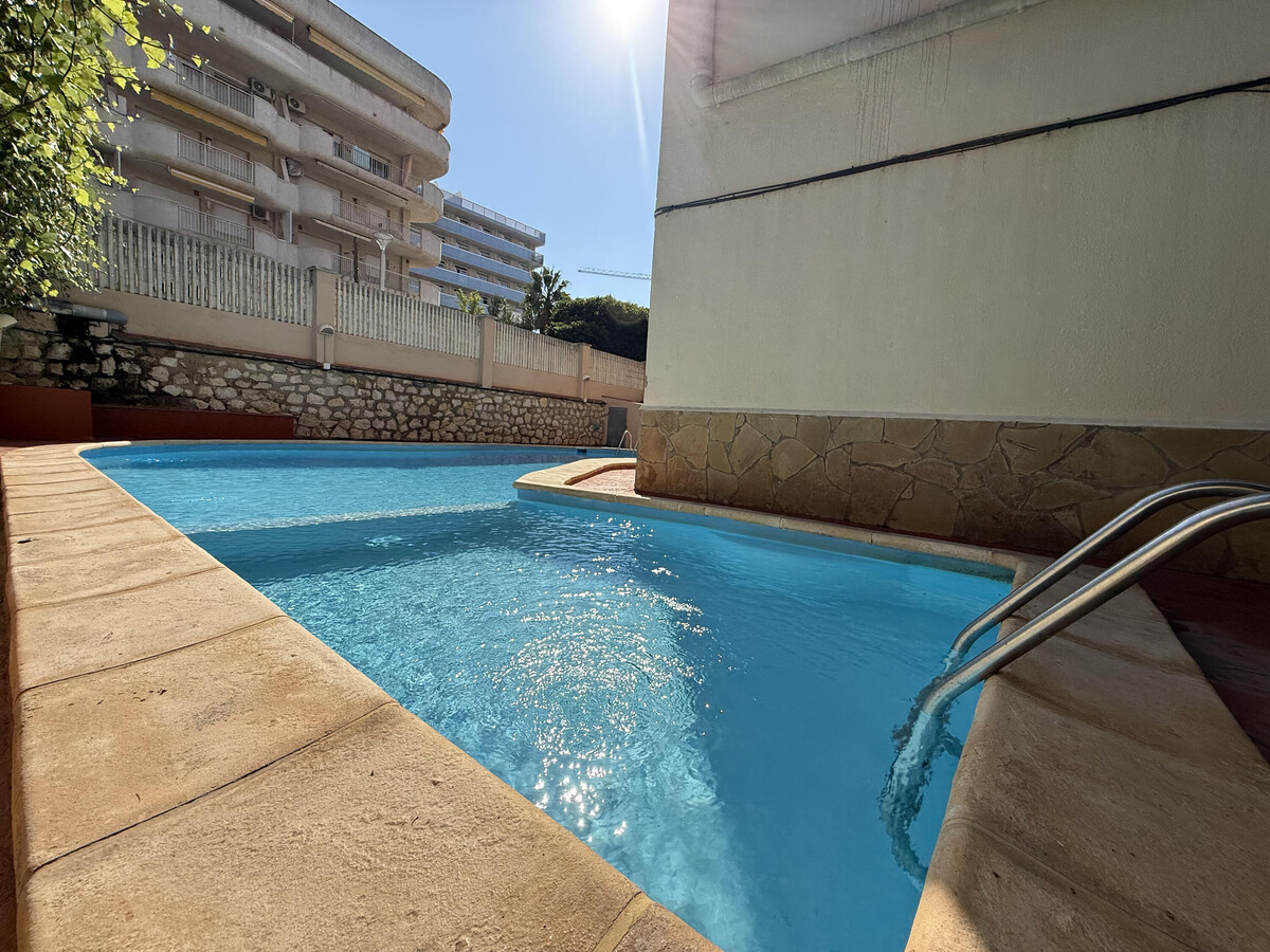 Appartement Van Gogh - 2 chambres, piscine, WiFi à Salou - Photo 27