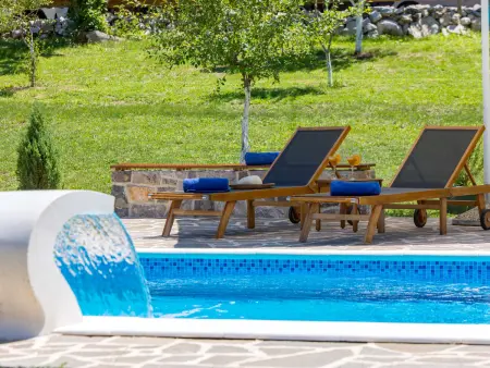 Villa Relax Lika à Gračac – Piscine chauffée 8 pers. : photo 2