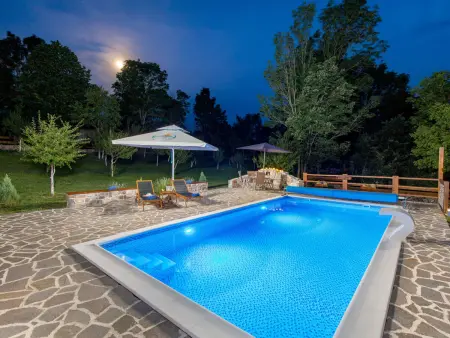 Villa Relax Lika à Gračac – Piscine chauffée 8 pers. : photo 12