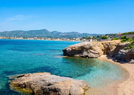 Studio avec terrasse à Six-Fours-les-Plages, proche plage et climatisé : photo 12