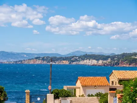 Studio 55 m² avec terrasse privée à Six-Fours-les-Plages : photo 8