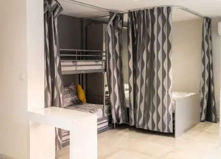Studio 55 m² avec terrasse privée à Six-Fours-les-Plages : photo 16
