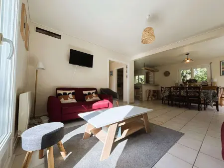 Maison 6 personnes à 400m de la plage de Kerleven : photo 5