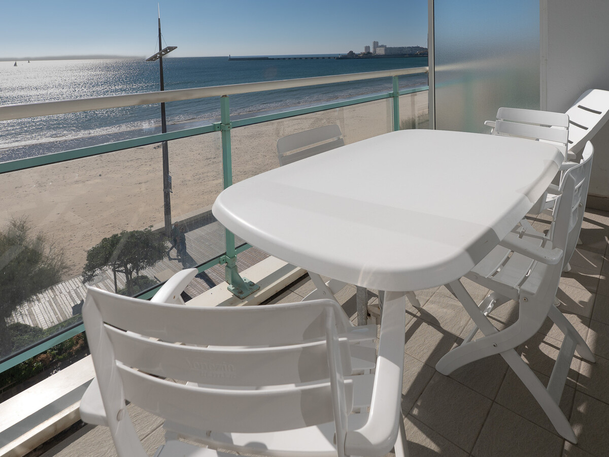 Studio 4 pers face plage avec balcon aux Sables-d'Olonne - Photo 4