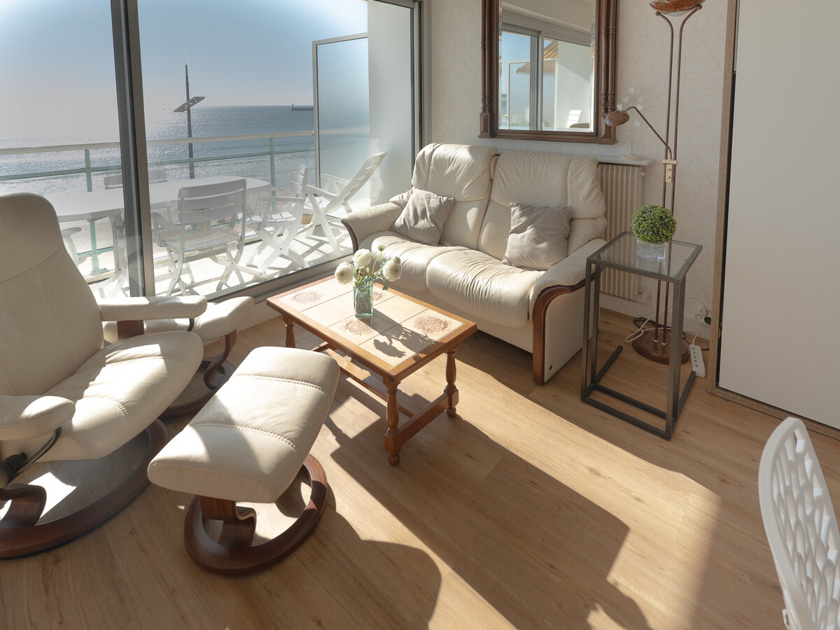 Studio 4 pers face plage avec balcon aux Sables-d'Olonne - Photo 12