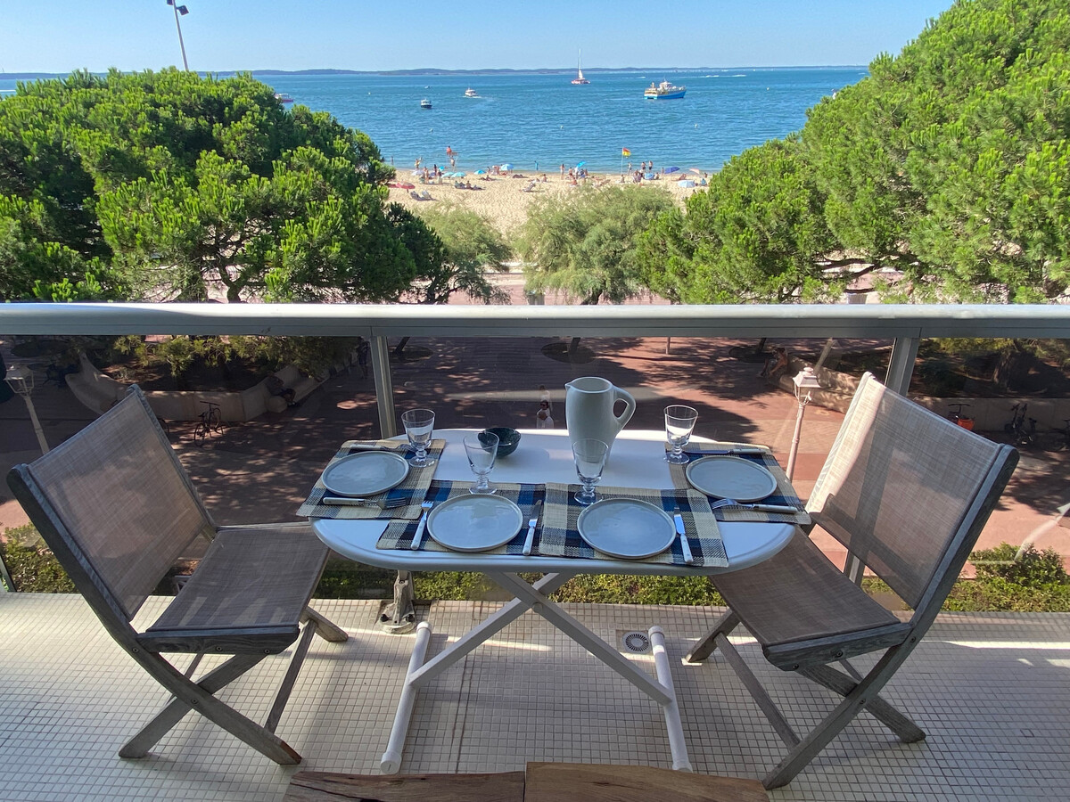 Appartement T3 vue mer à Arcachon, parking sécurisé - Photo 1