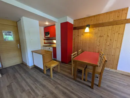 Appartement 2 pièces La Plagne 1800, balcon sud, piscine : photo 5