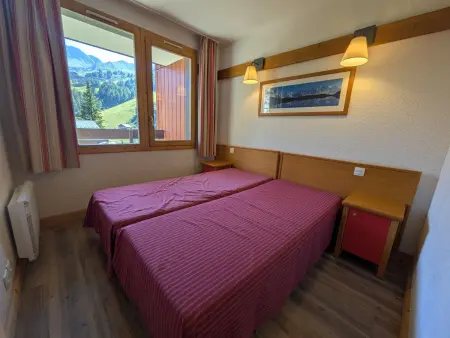 Appartement 2 pièces La Plagne 1800, balcon sud, piscine : photo 7