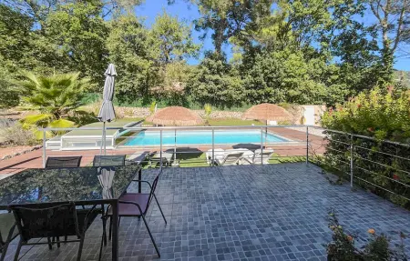Maison 3 chambres avec piscine privée à Peymeinade : photo 11