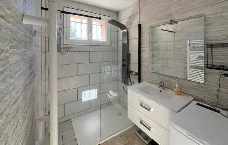 Maison 3 chambres avec piscine privée à Peymeinade : photo 20