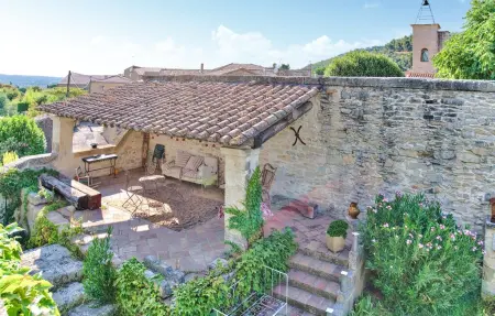 Maison XVIIe siècle avec piscine à Nages et Solorgues : photo 14