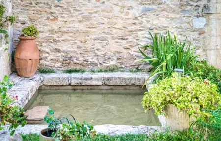 Maison XVIIe siècle avec piscine à Nages et Solorgues : photo 16